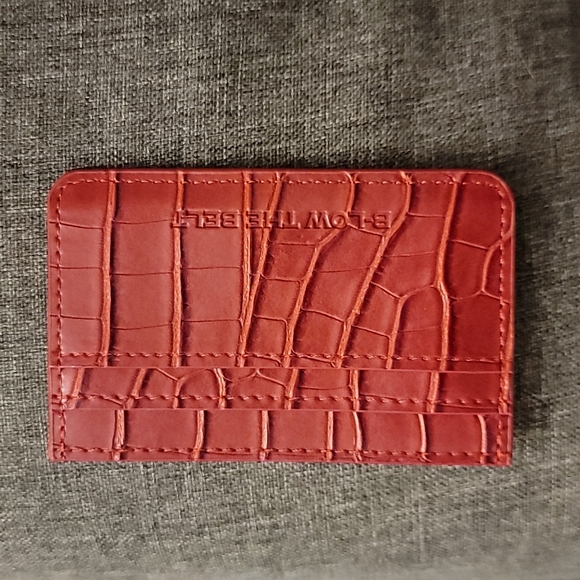 B-Lo The Belt Croc Card Case - Picture 2 of 2